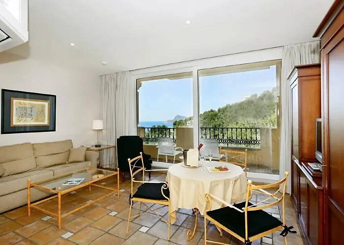 Hotel Melia Hills 5*